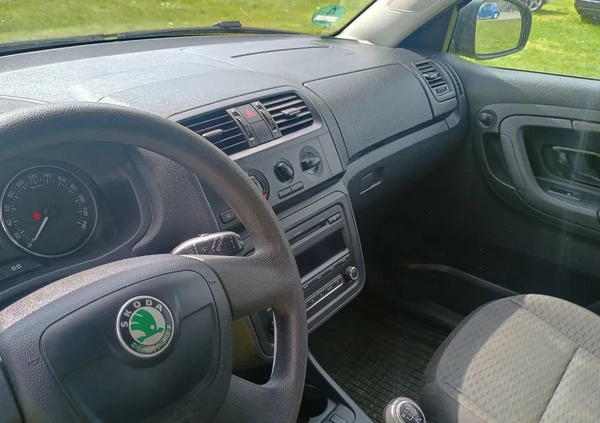 Skoda Fabia cena 17200 przebieg: 131000, rok produkcji 2012 z Częstochowa małe 67